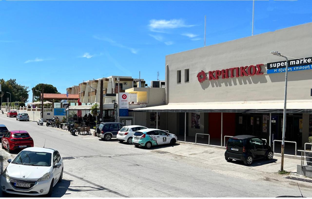 Golden Days Hotel Afantou Exterior photo
